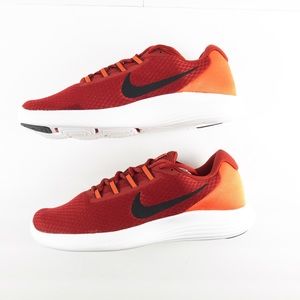 Men’s Nike lunar coverage in red size 11